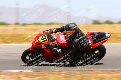 media/Apr-30-2023-CRA (Sun) [[020fcf5d43]]/Race 3-1000 Amateur Supersport/